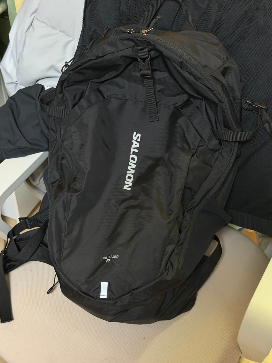 살로몬 트레일블레이저 30 블랙 상품이미지1