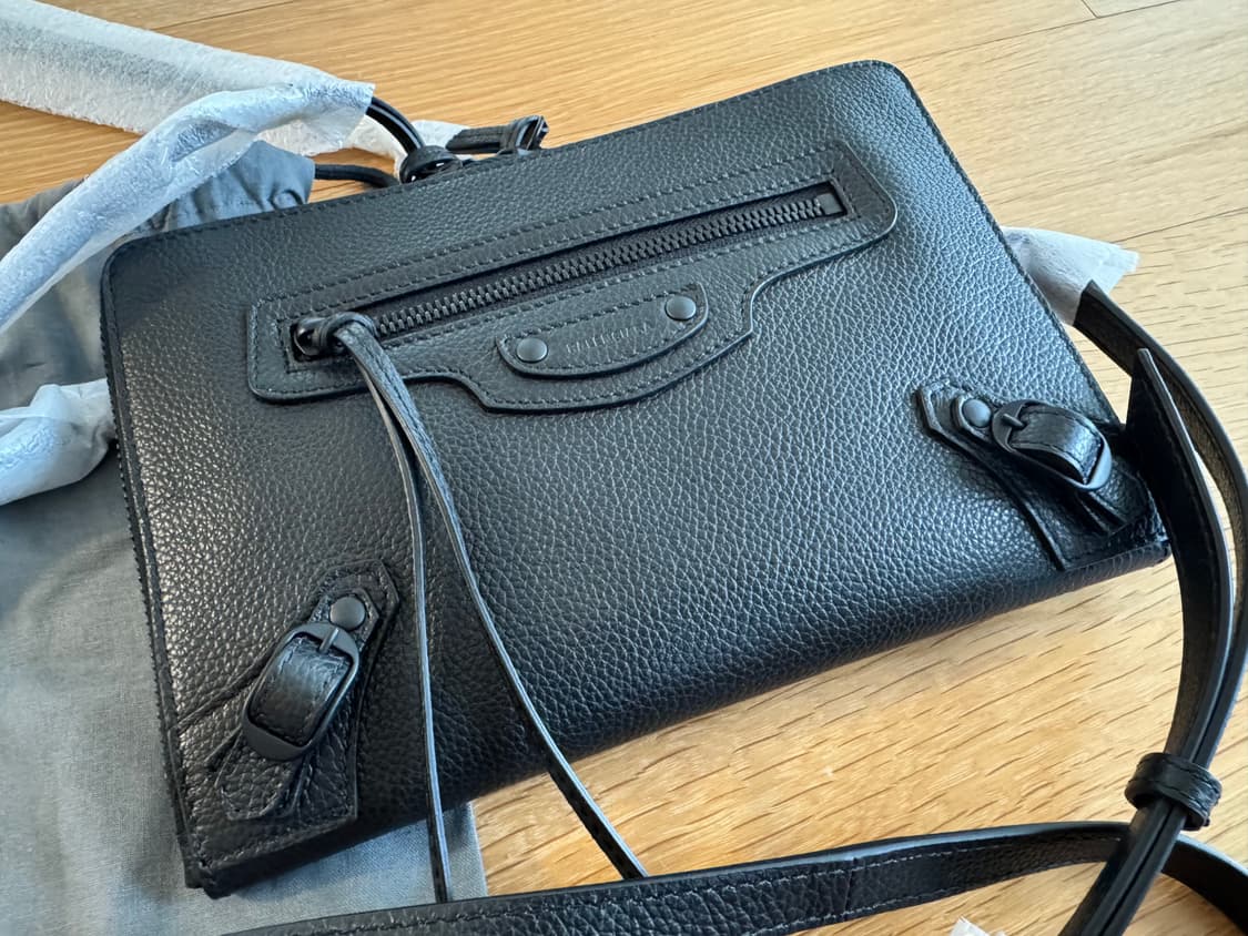 발렌시아가 네오 클래식 스몰 클러치 크로스백 상품이미지1