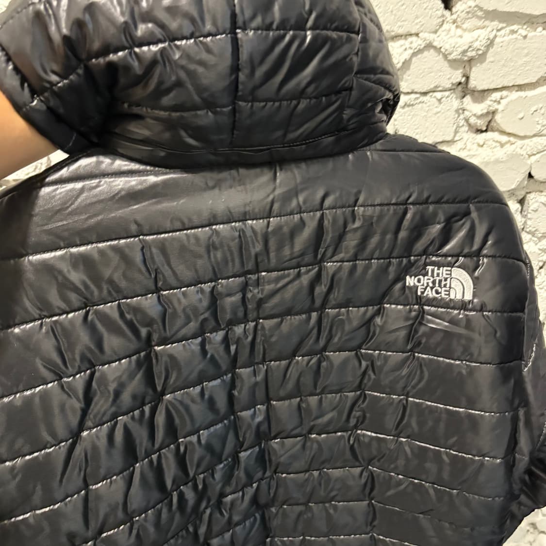 노스페이스 서밋시리즈 유광 후드경량패딩 상품이미지6