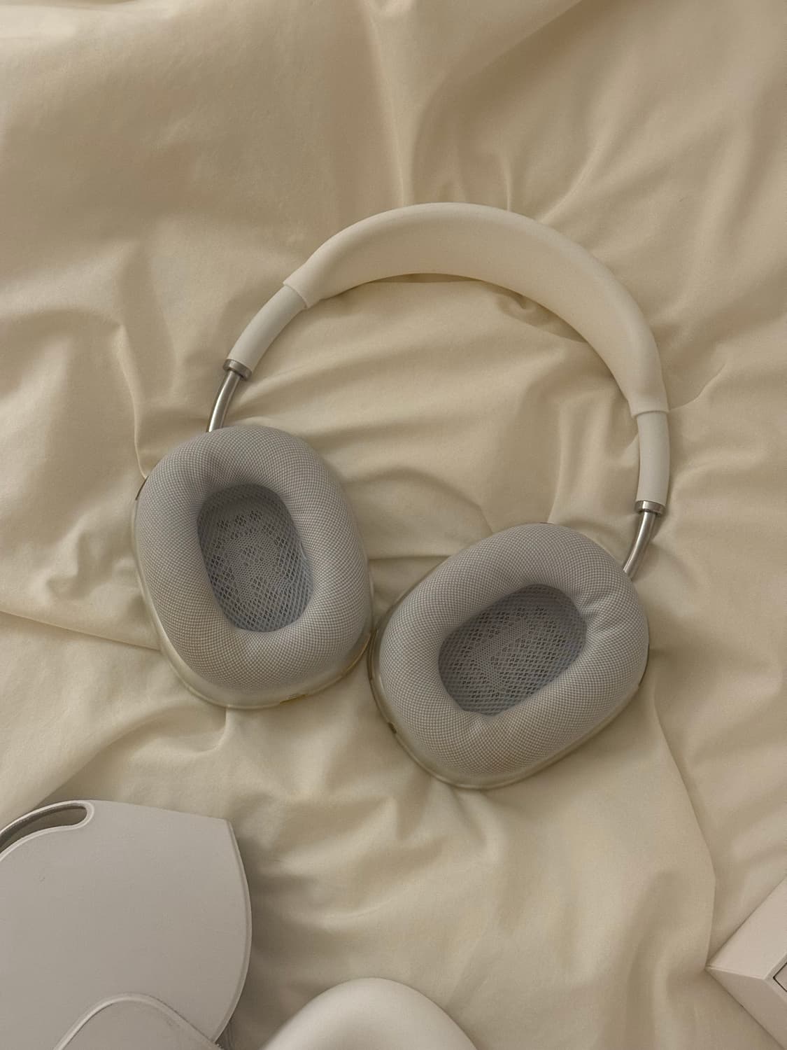 에어팟 맥스 실버 상품이미지4