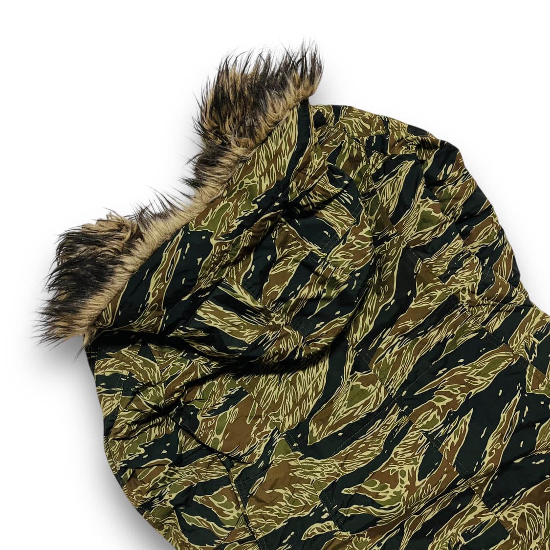 히스테릭 글래머 슬림 프리마로프트 카모 후디 야상 자켓 상품이미지7