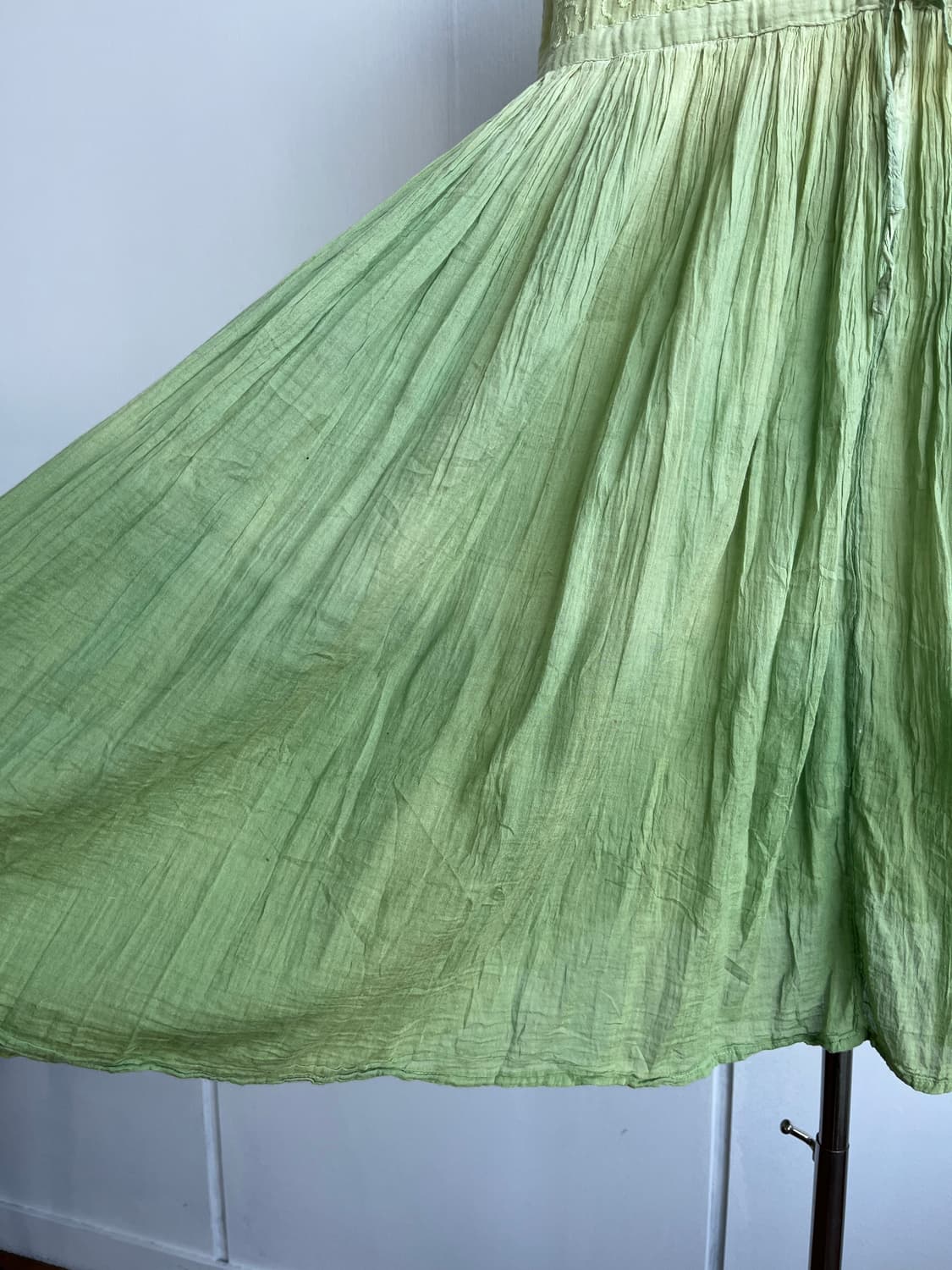 Her Style 그린 자수 원피스 상품이미지4