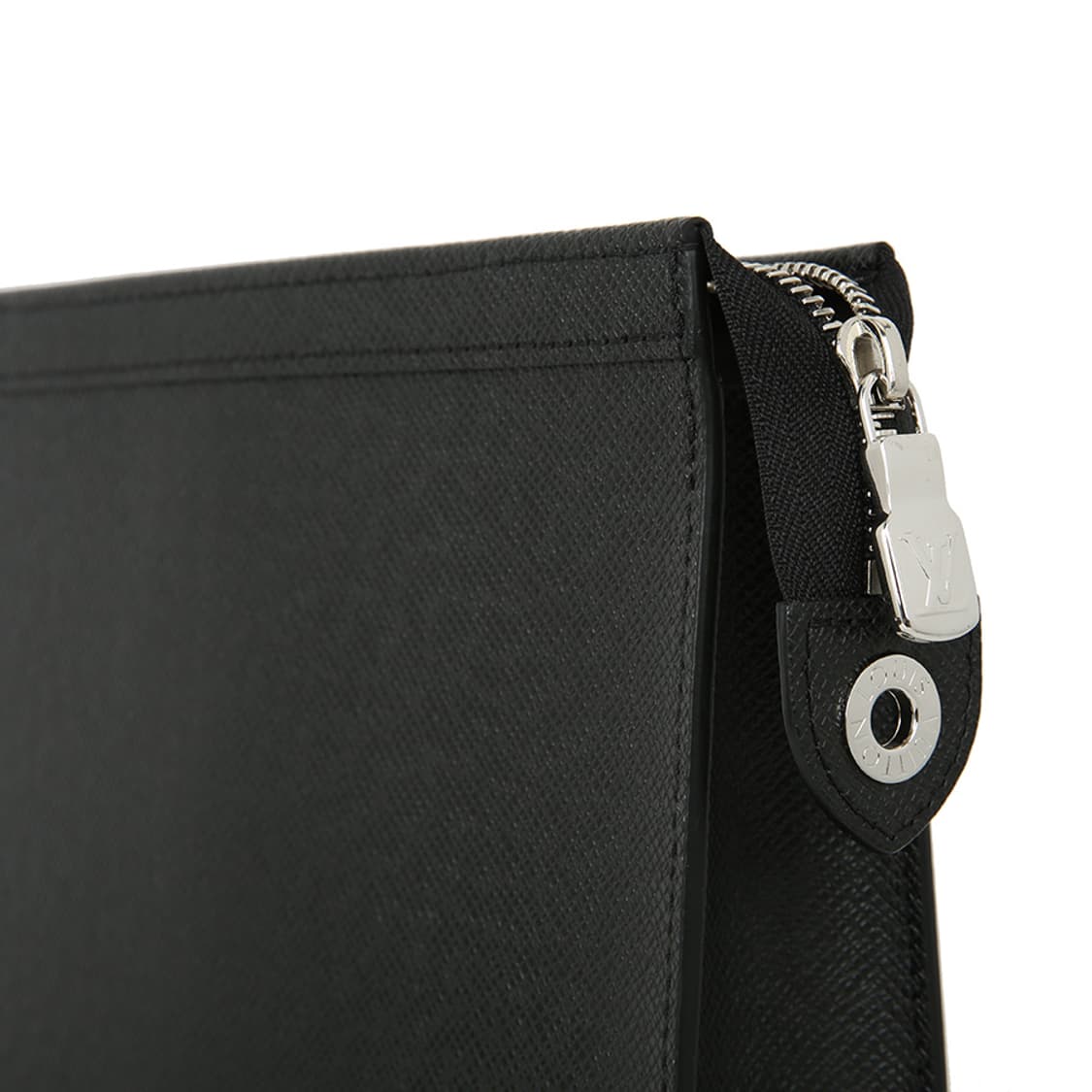 루이비통 타이가 포쉐트 보야주 MM 클러치 토일레트 M30450 상품이미지9