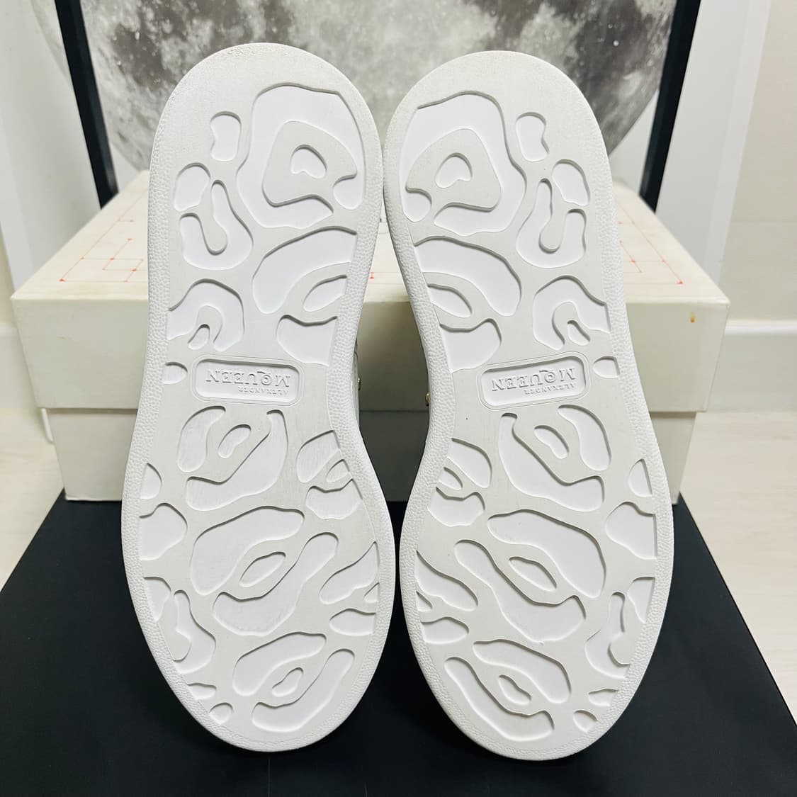 정품 37) 알렉산더 맥퀸 골드 벨크로 오버솔 스니커즈 235~240 상품이미지5