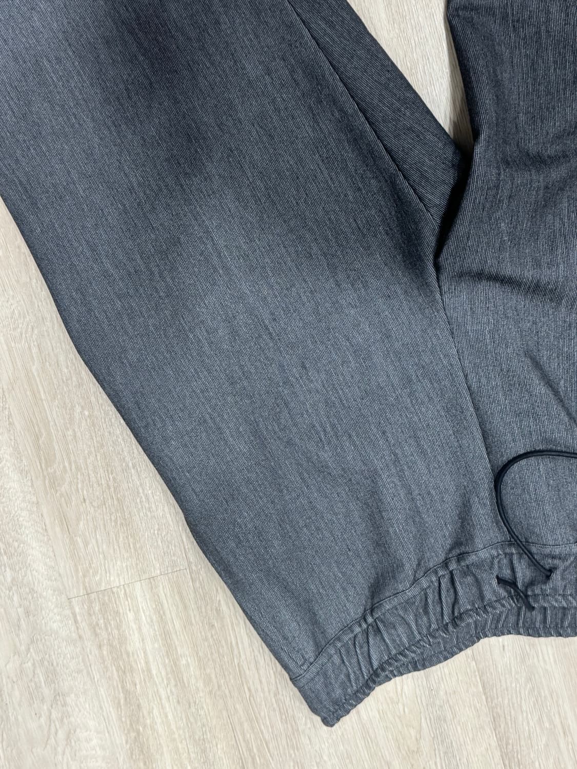 모노프리베 Textured String Pants - Grey 상품이미지5