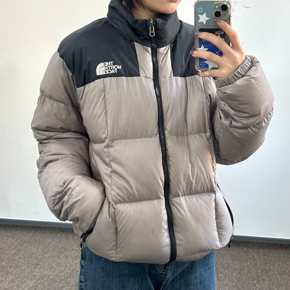 The north face 노스페이스 800 그레이베이지  패딩 상품이미지2