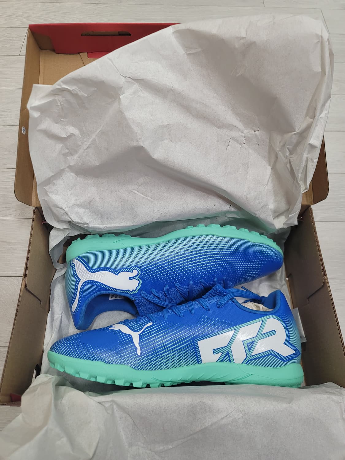 (285)푸마 풋살화 퓨처 7 플레이 TT[대전 직거래도 가능] 상품이미지3