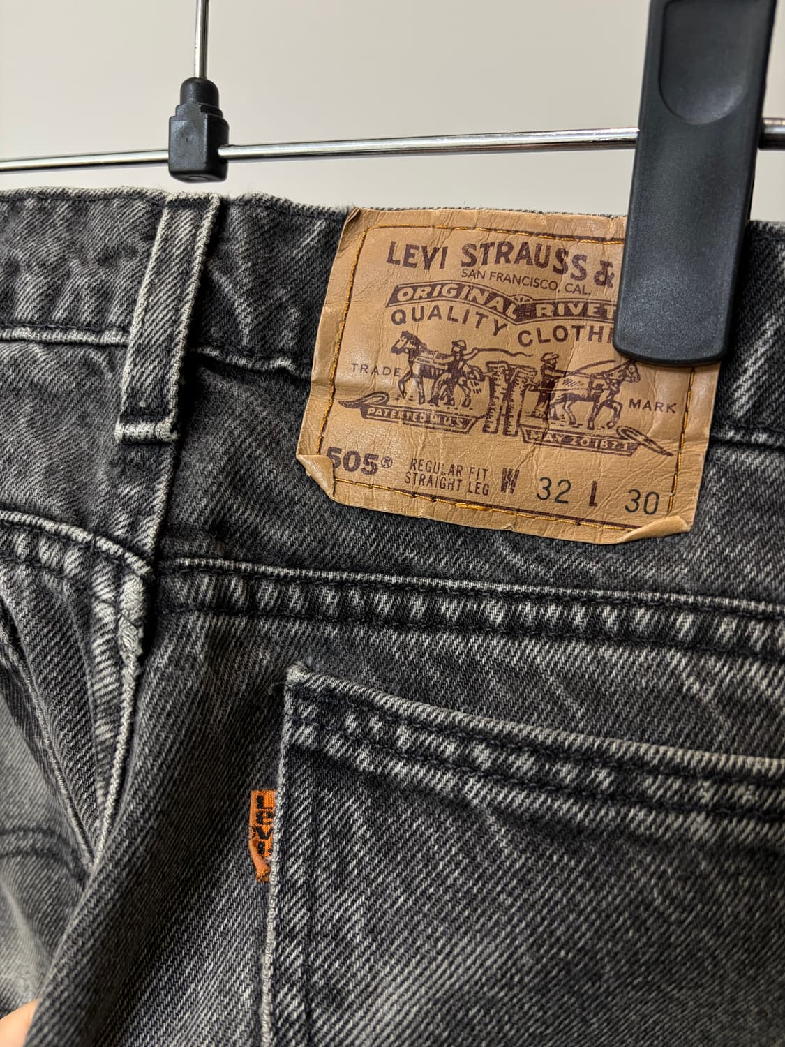 (30) 90s levis505 오렌지탭 흑청 데님팬츠 상품이미지4