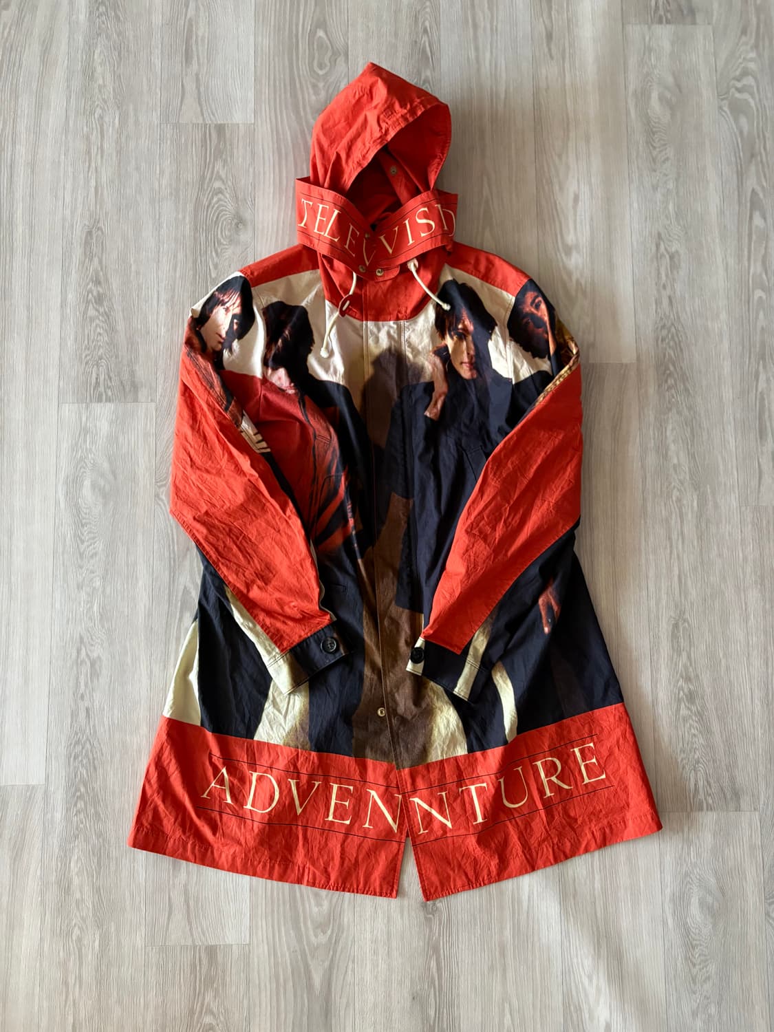 언더커버 15ss 텔레비전 어드벤쳐 파카  상품이미지1