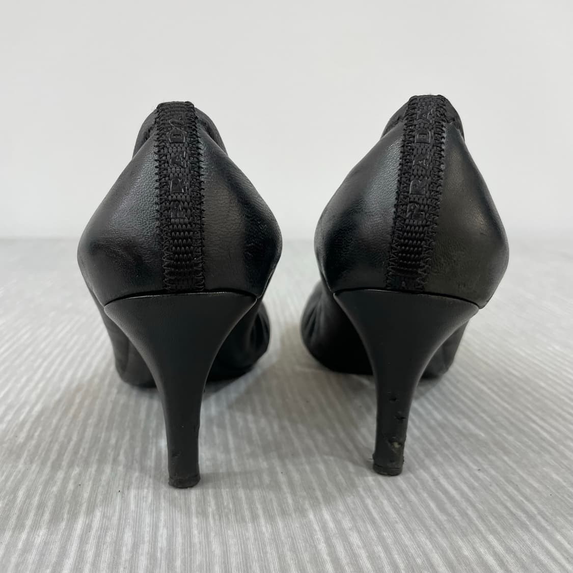 PRADA 프라다 캡토 펌프스 힐 EU37.5 상품이미지4