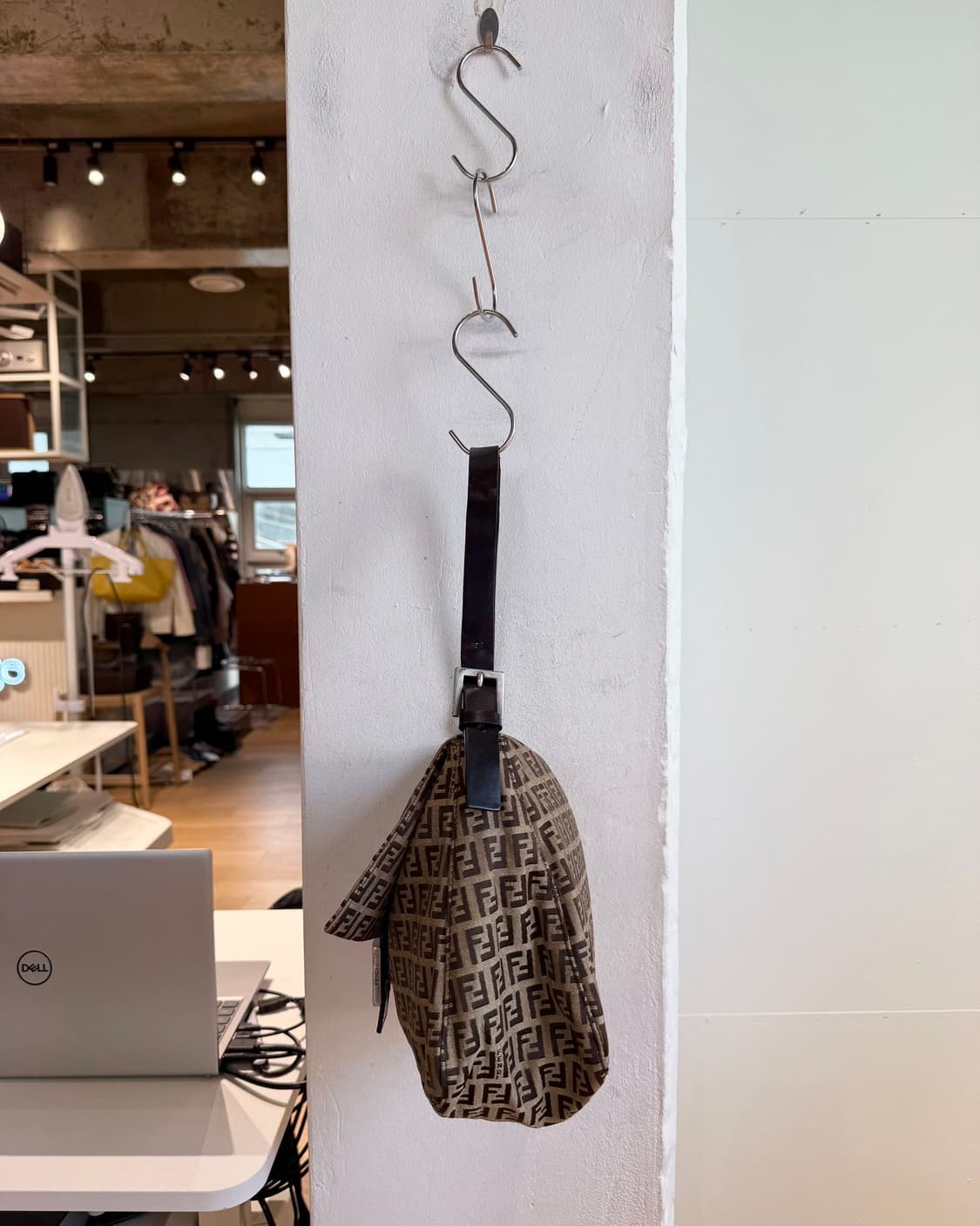 펜디 브라운 주카 맘마백  상품이미지3