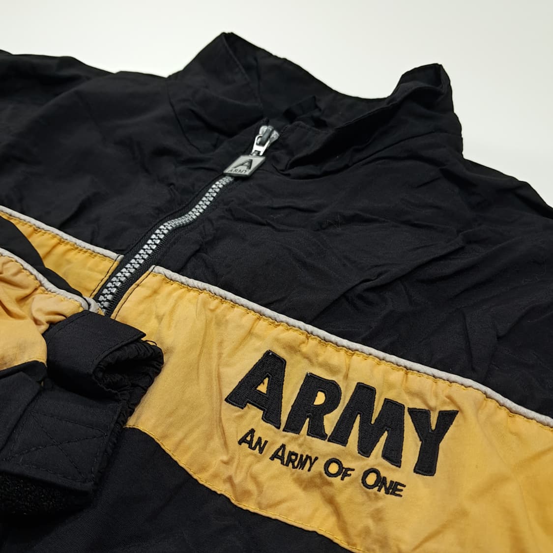 CL550 M U.S. ARMY AN ARMY OF ONE 바람막이 자 상품이미지4