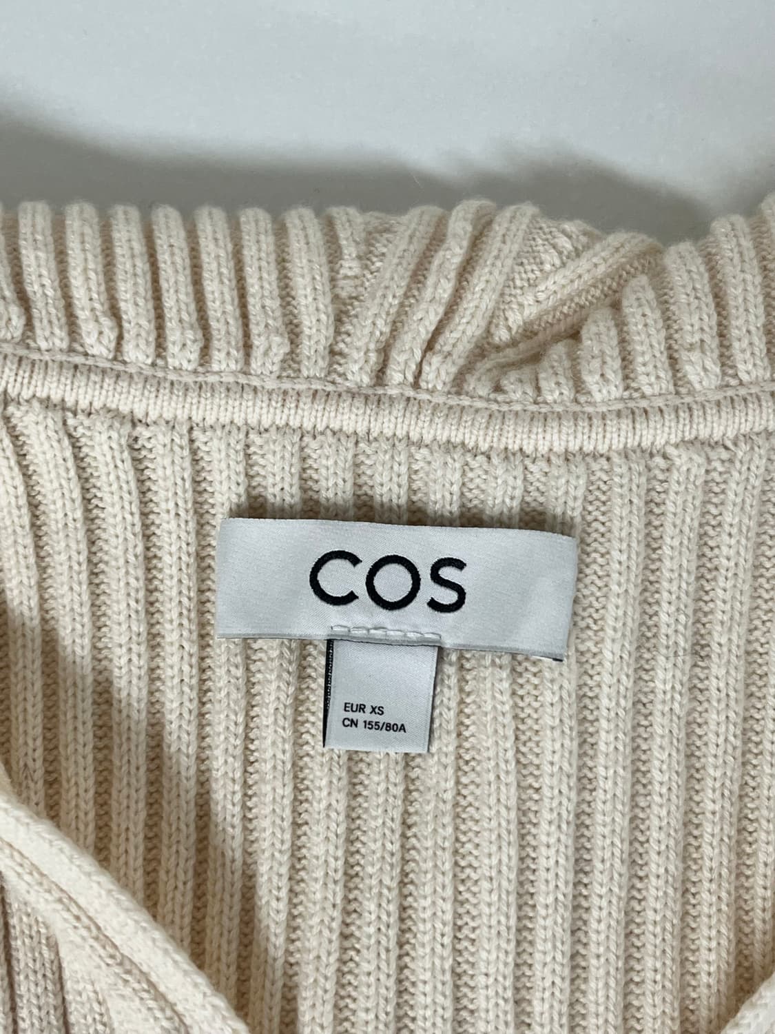XS) COS 코스 25ss 립 니트 후디 탱크탑 셔츠 상품이미지3