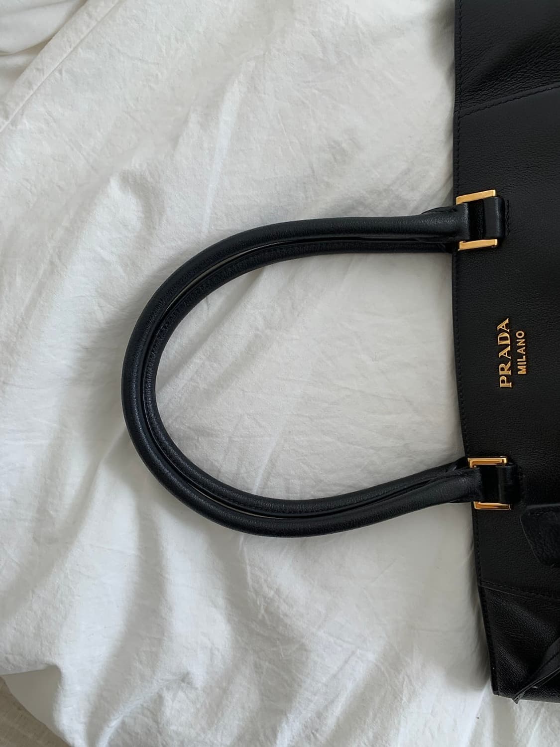프라다 레더 숄더 토트백 상품이미지9