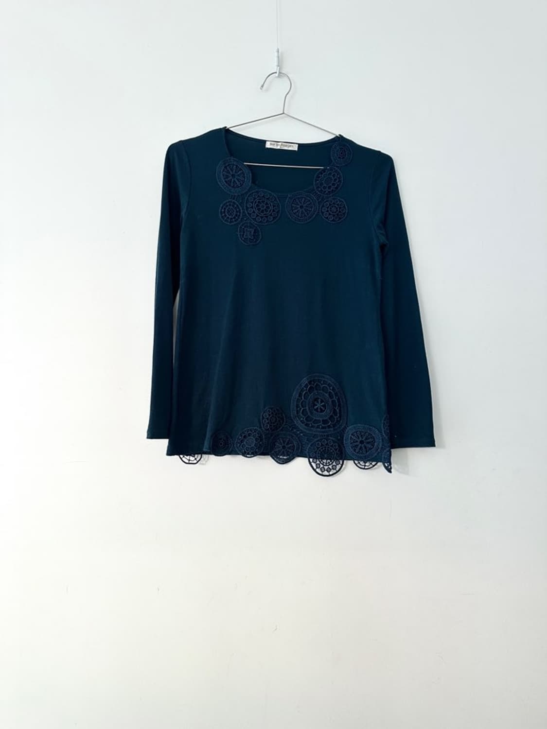 Wheel embroidery sleeveless / teal 상품이미지1