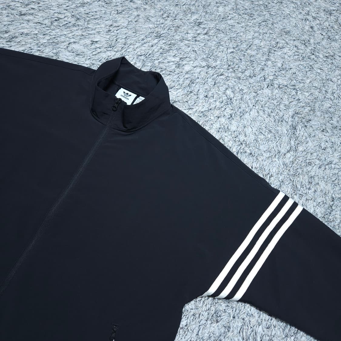 아디다스) M 남자 뉴클래식 트랙자켓 / 왕눈이샵 상품이미지4