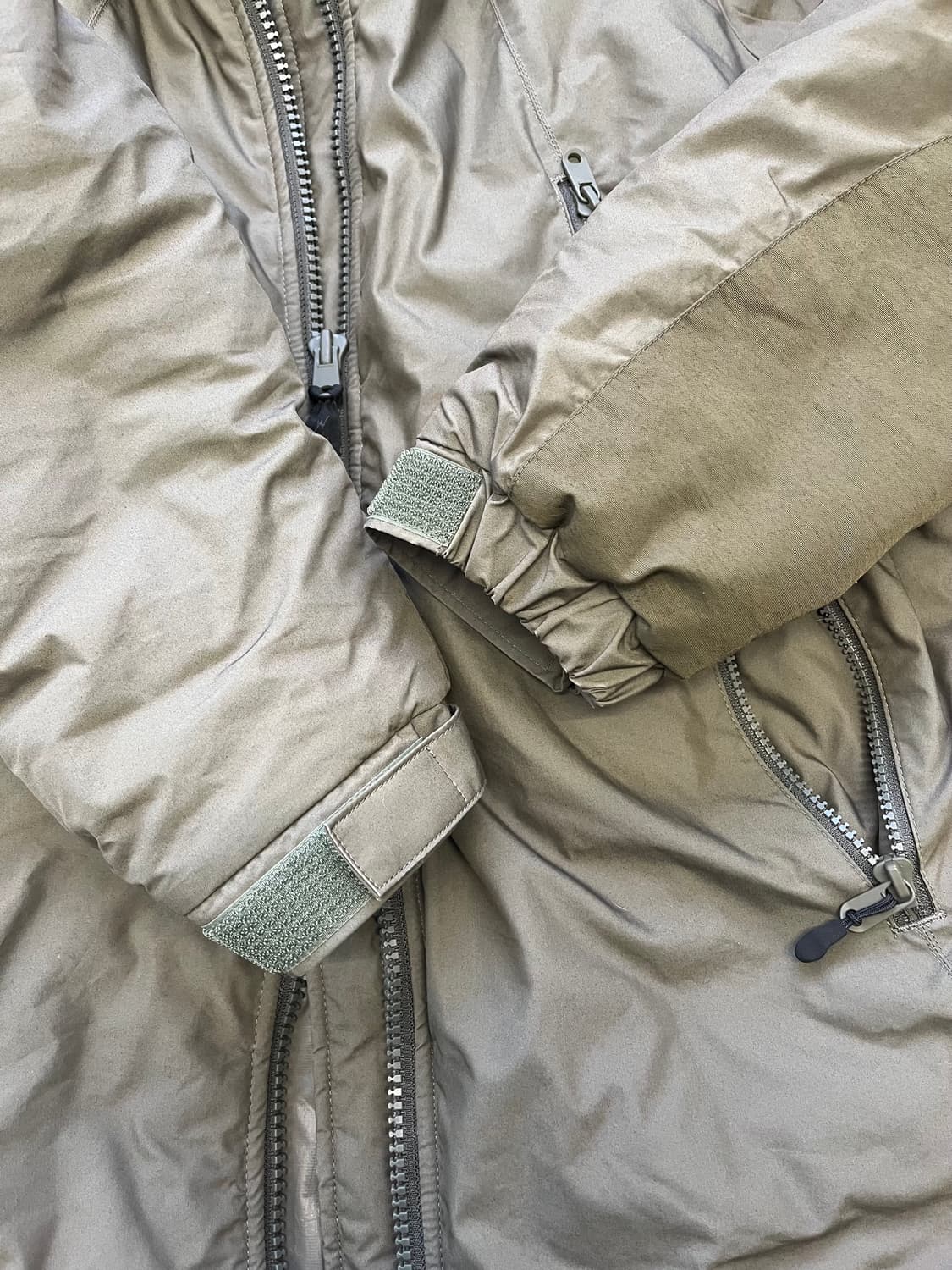 와일드띵스 일본판 해피자켓 패딩 카키 M 상품이미지6