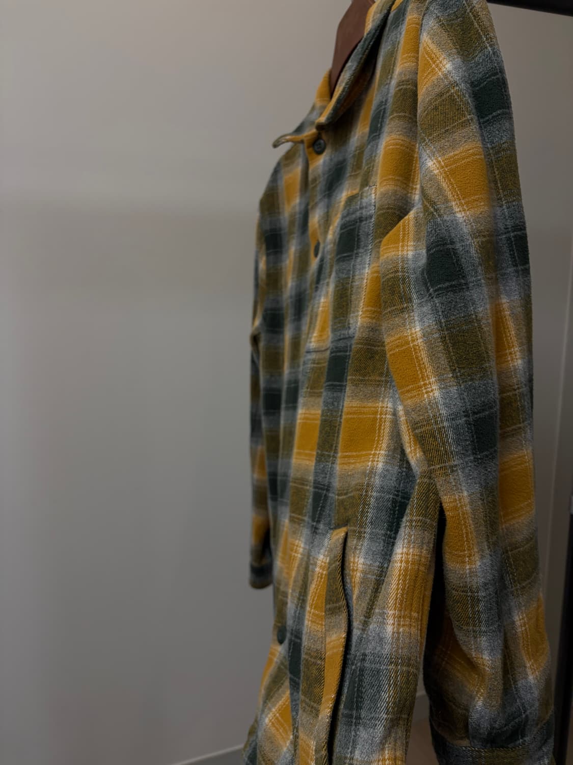 (L) Vans 반스 클래식핏 옐로우 체크 플란넬 셔츠 상품이미지6