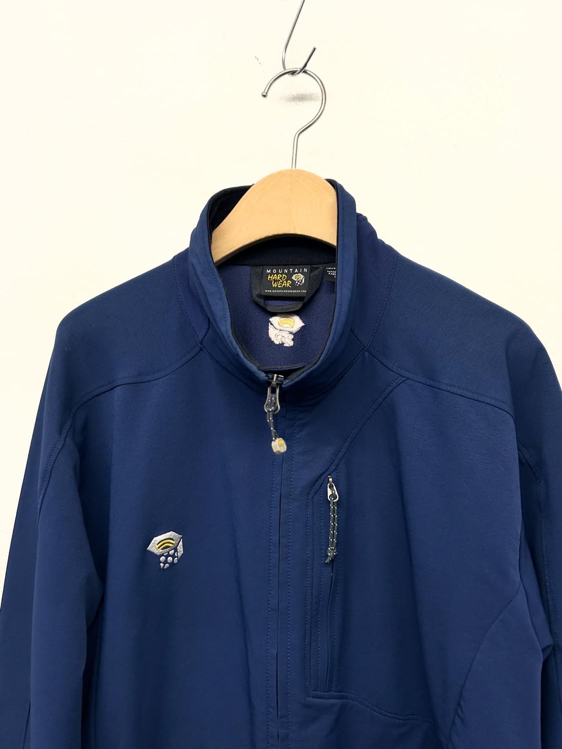 마운틴하드웨어 네이비 소프트쉘 자켓 상품이미지3