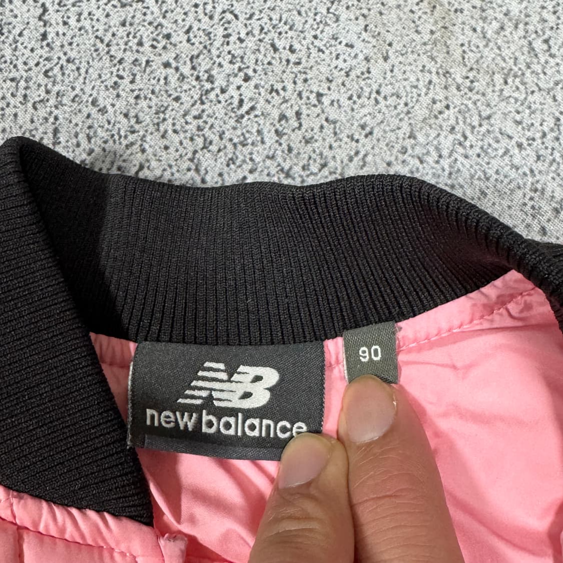  (바배) 뉴발란스 키즈 핑크 패딩 조끼 상품이미지3