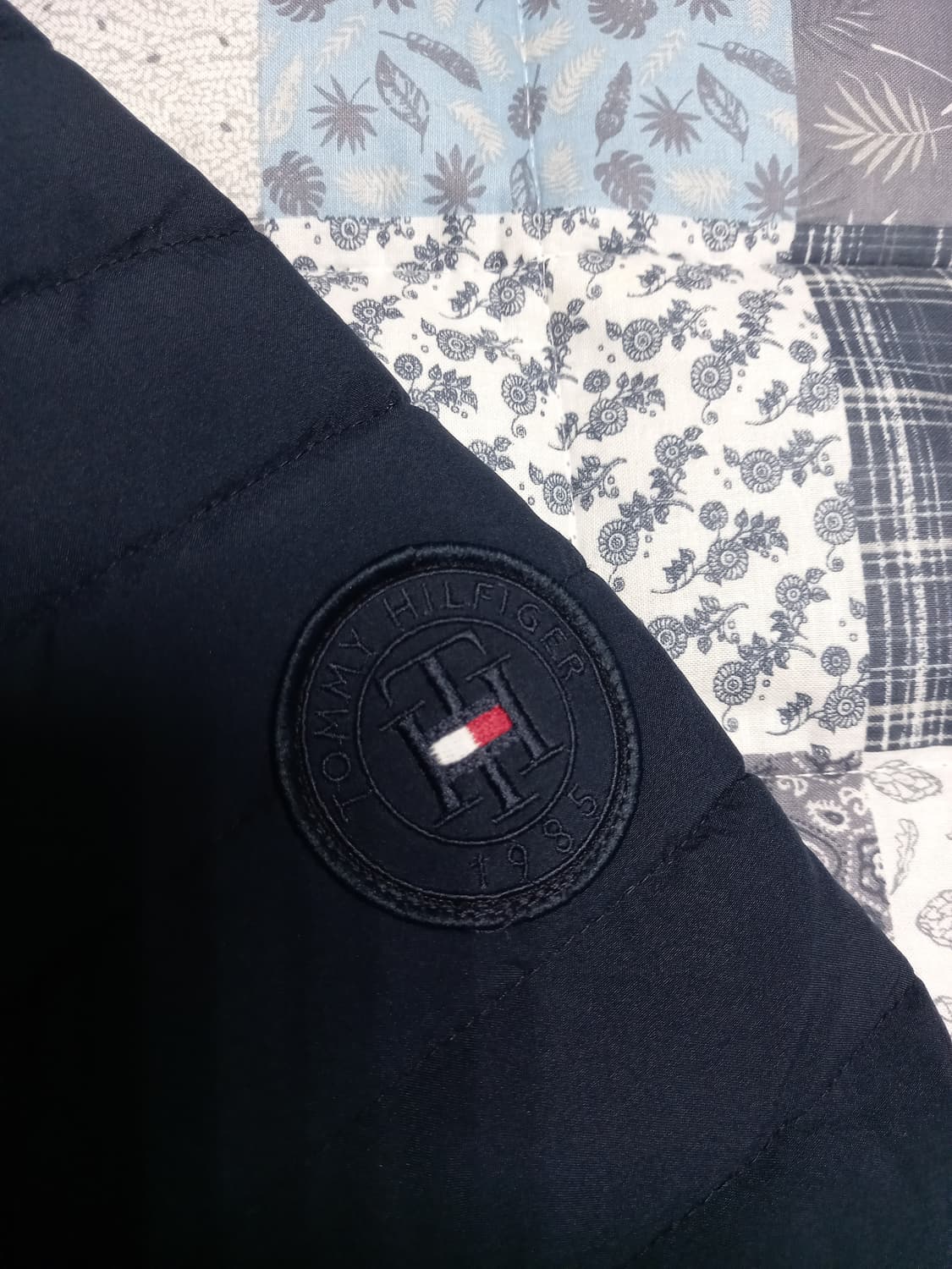 타미힐피거 여성 네이비후드퀼팅패딩  M 상품이미지2