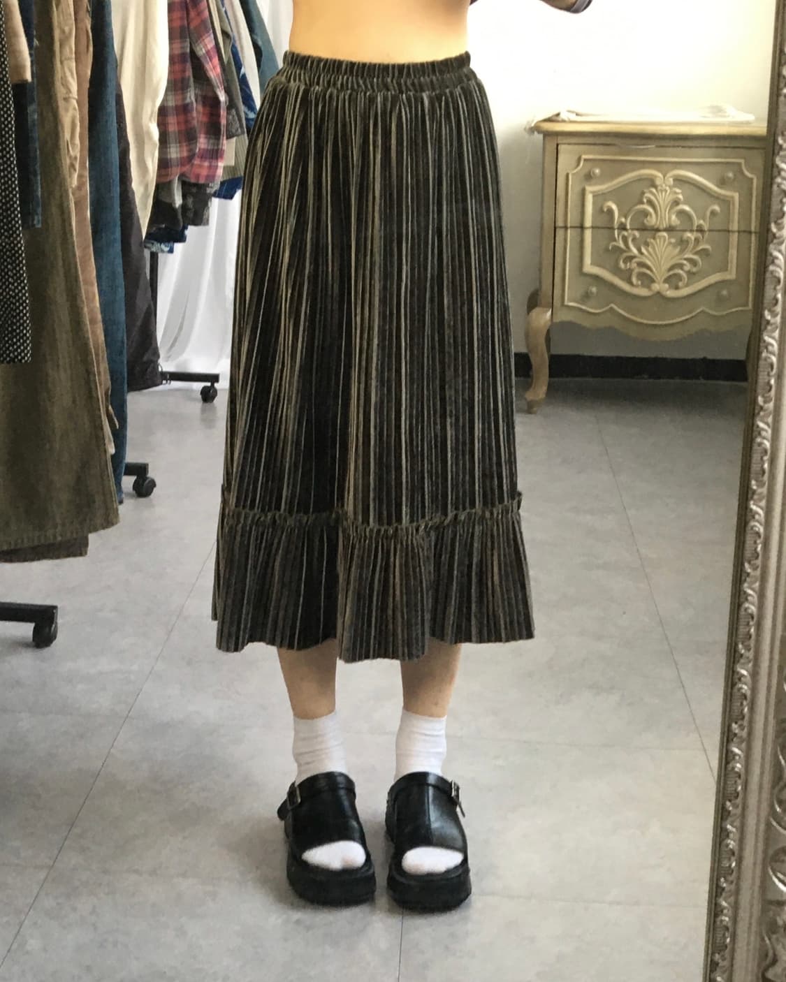 Velvet pleats skirt 상품이미지3