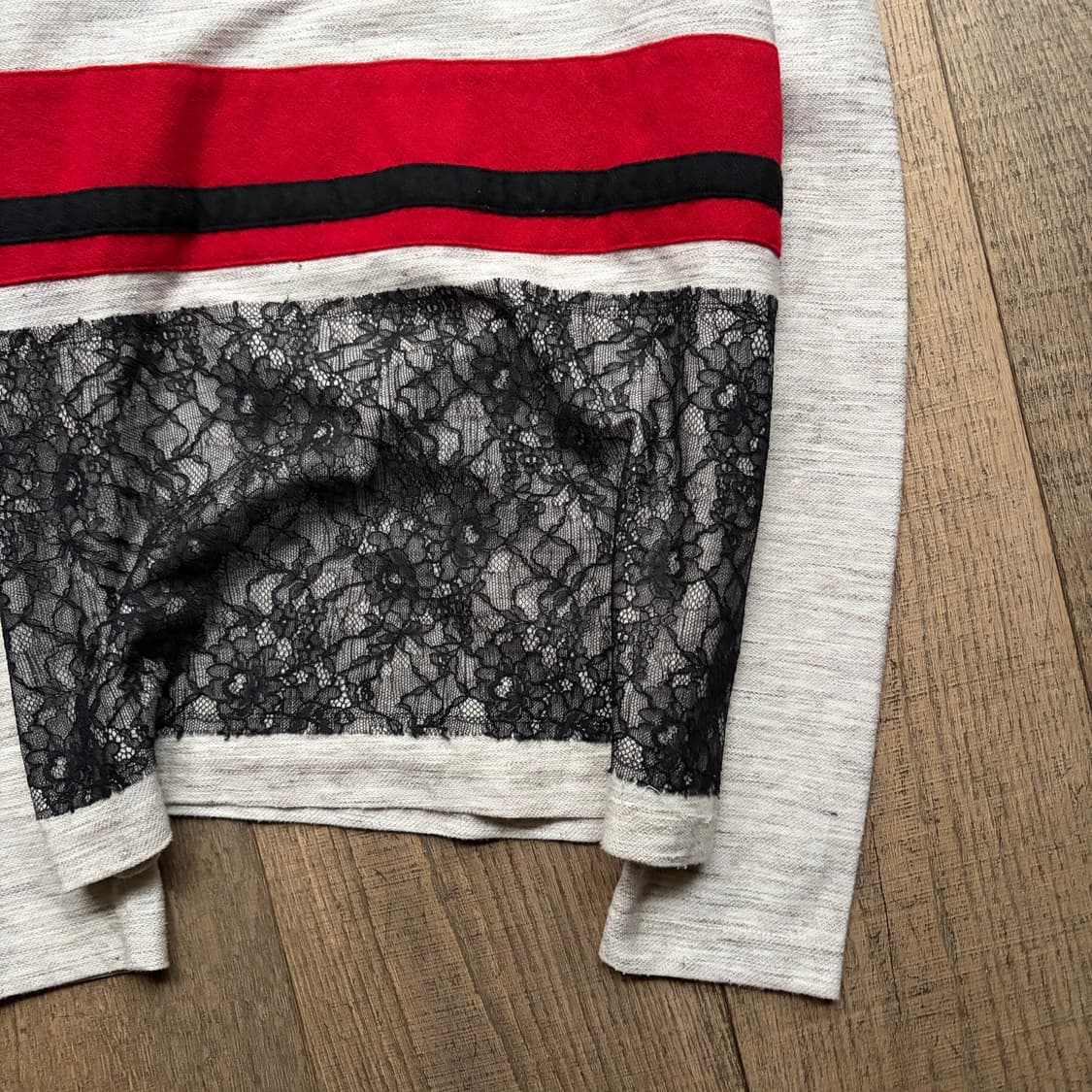 Floral Tulle Detail Long Sleeve 상품이미지4