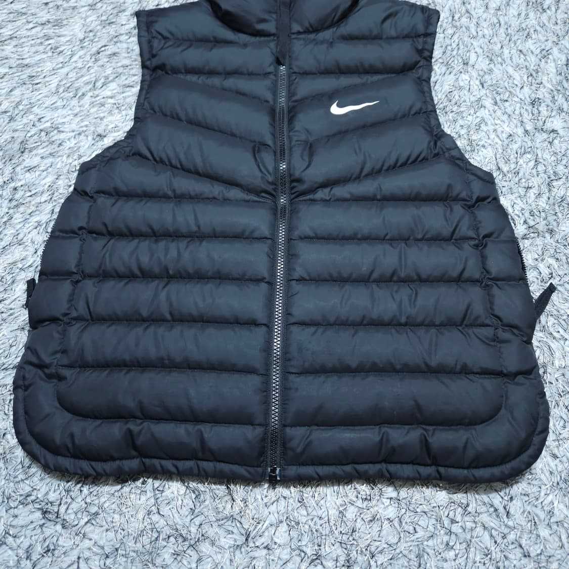 나이키) S 여자 스우시 윈드러너 패딩조끼 / 왕눈이샵 상품이미지3