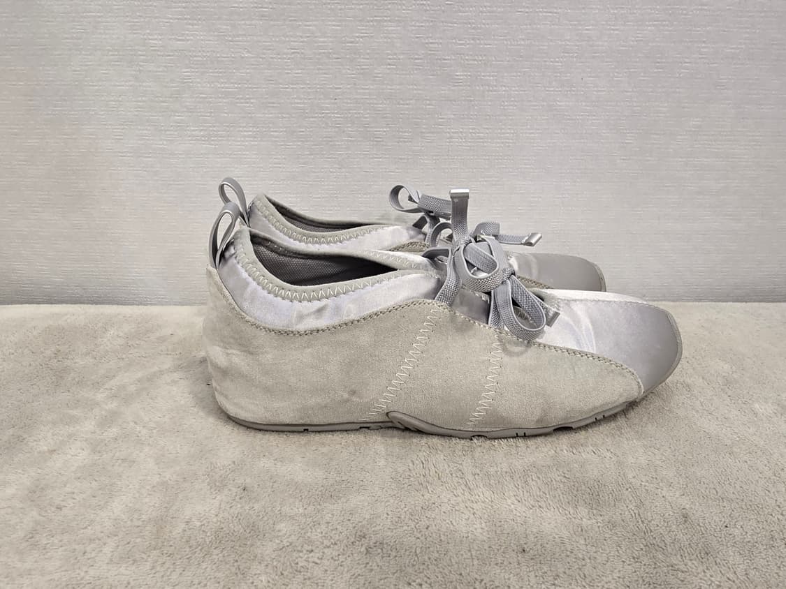 조랑 실버 발레코어 리본 운동화 240~245 상품이미지3