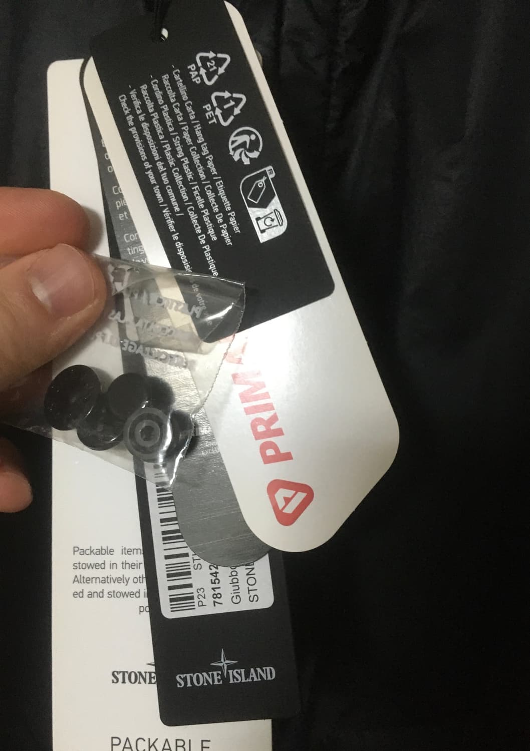 스톤아일랜드 프리마로프트 후드 자켓 블랙 판매합니다 상품이미지5