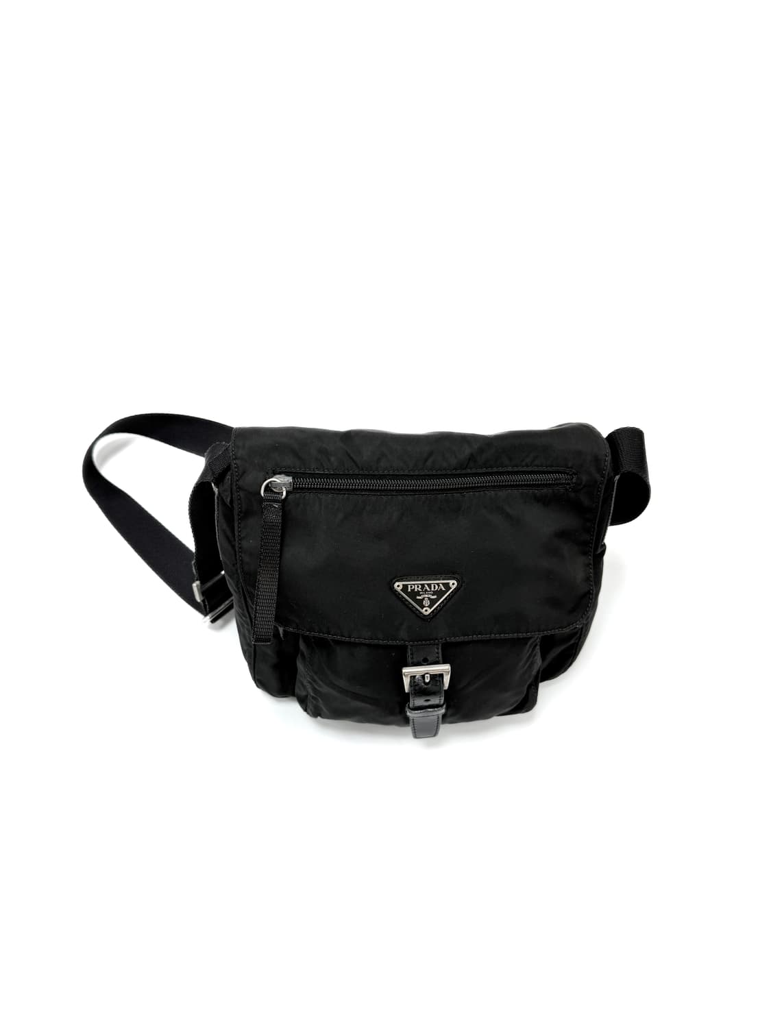 프라다 포코노 버클 메신저 숄더백 상품이미지1