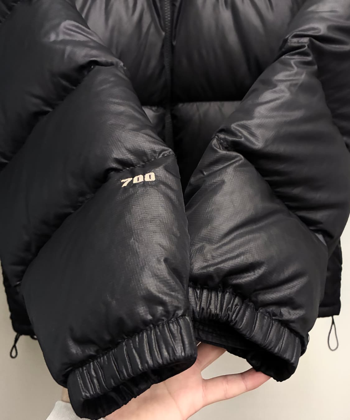 (M/100)노스페이스 1996 골드윈 레트로 눕시 700 패딩 블랙 상품이미지4