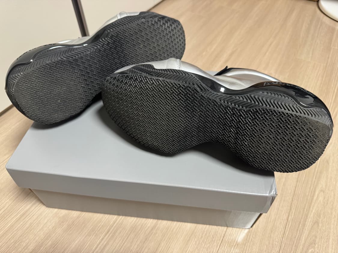 발렌시아가 바스켓볼 스니커즈 42 상품이미지2