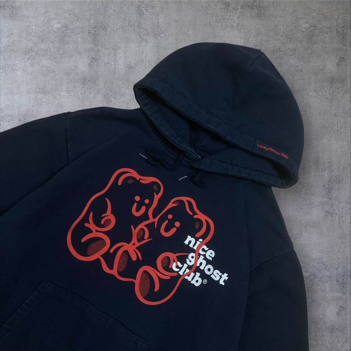 나이스 고스트 클럽 빅로고 네이비 후드티 상품이미지2