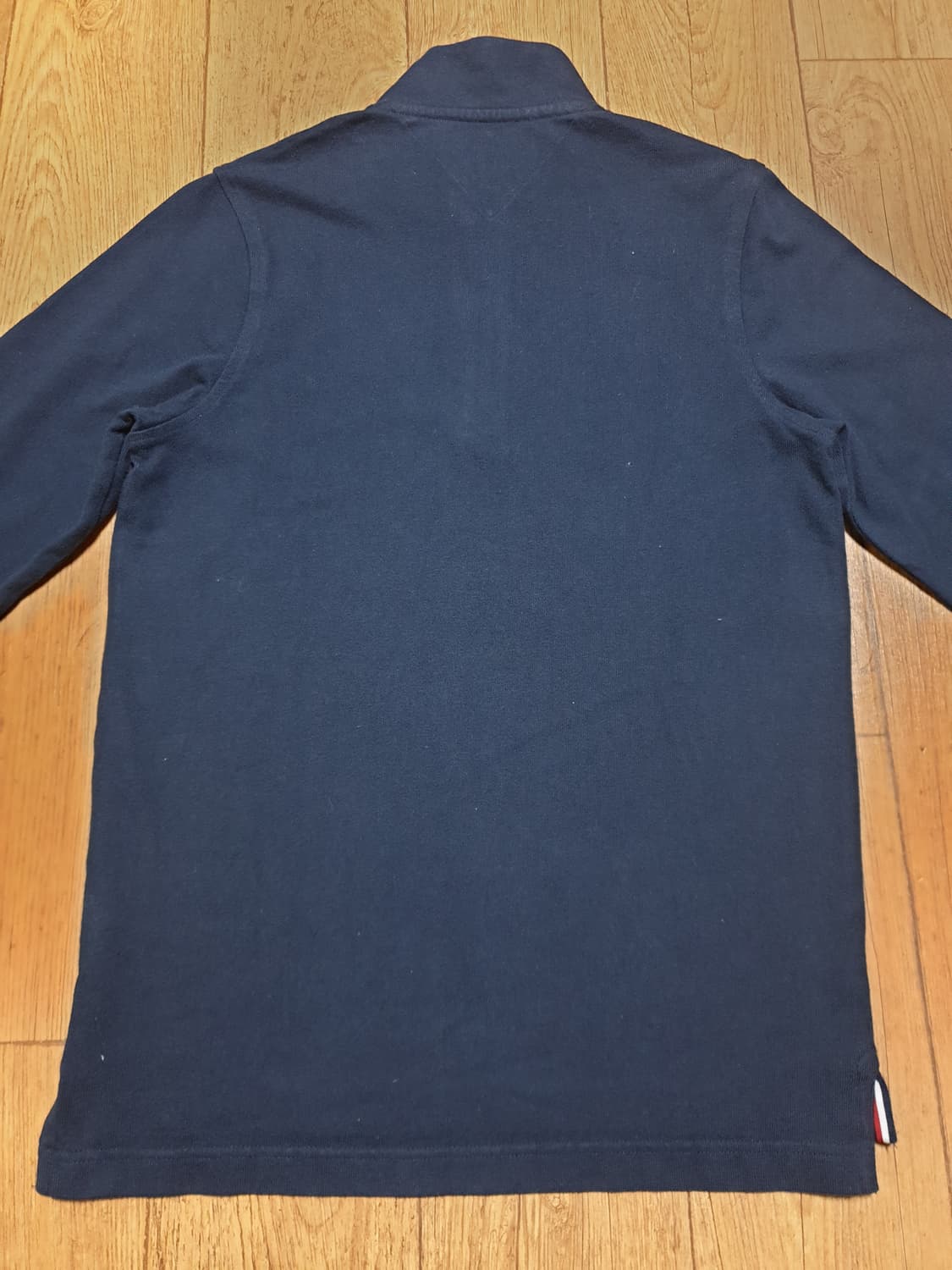 1093 타미힐피거 반집업 긴팔티 90~95 사이즈입니다 상품이미지5