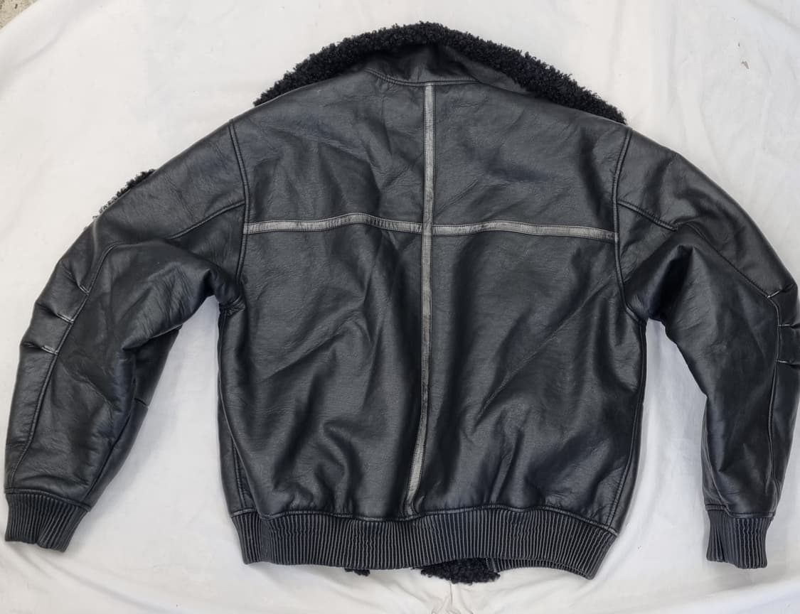 DOFFJASON 도프제이슨 무스탕/보아털 항공점퍼 (블랙) 상품이미지2