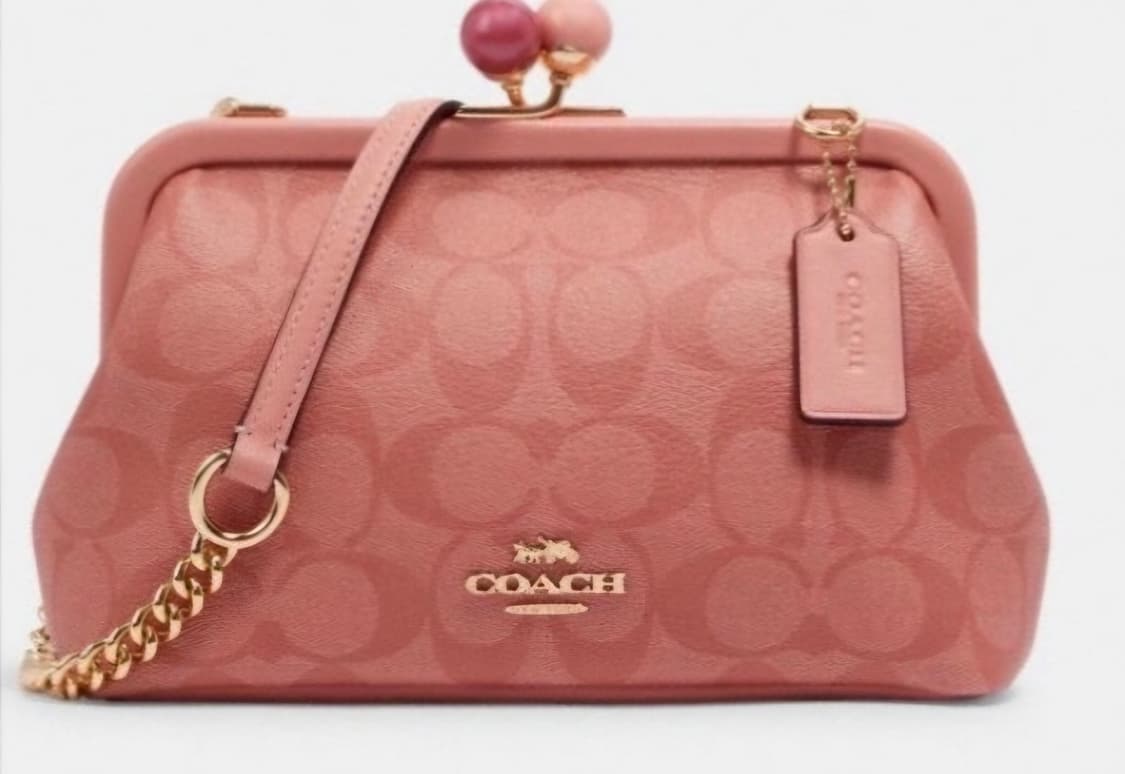 코치 키스락 클러치 크로스백 핑크 상품이미지1