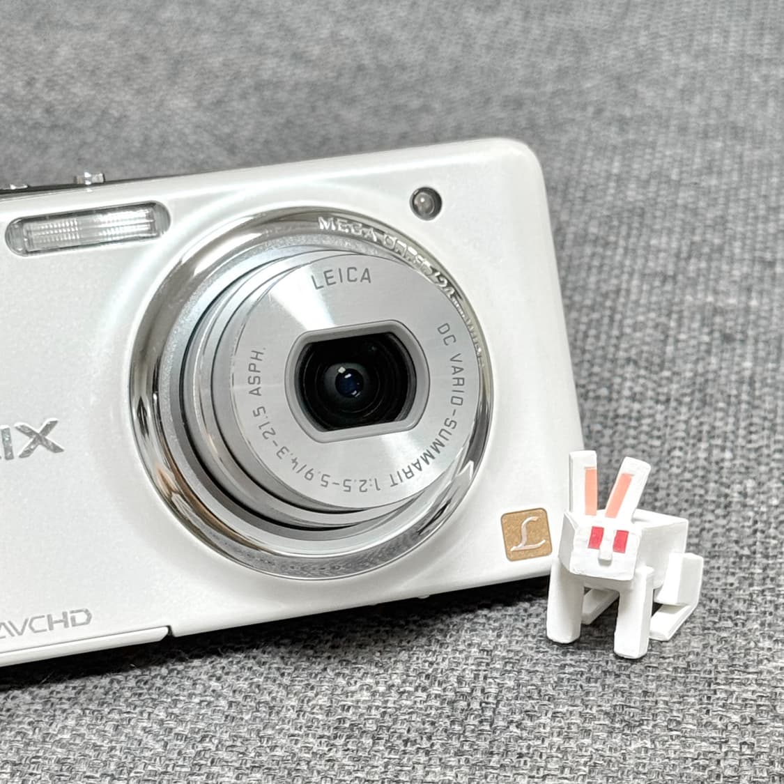 파나소닉 루믹스 DMC-FX77 화이트 빈티지디카 상품이미지2