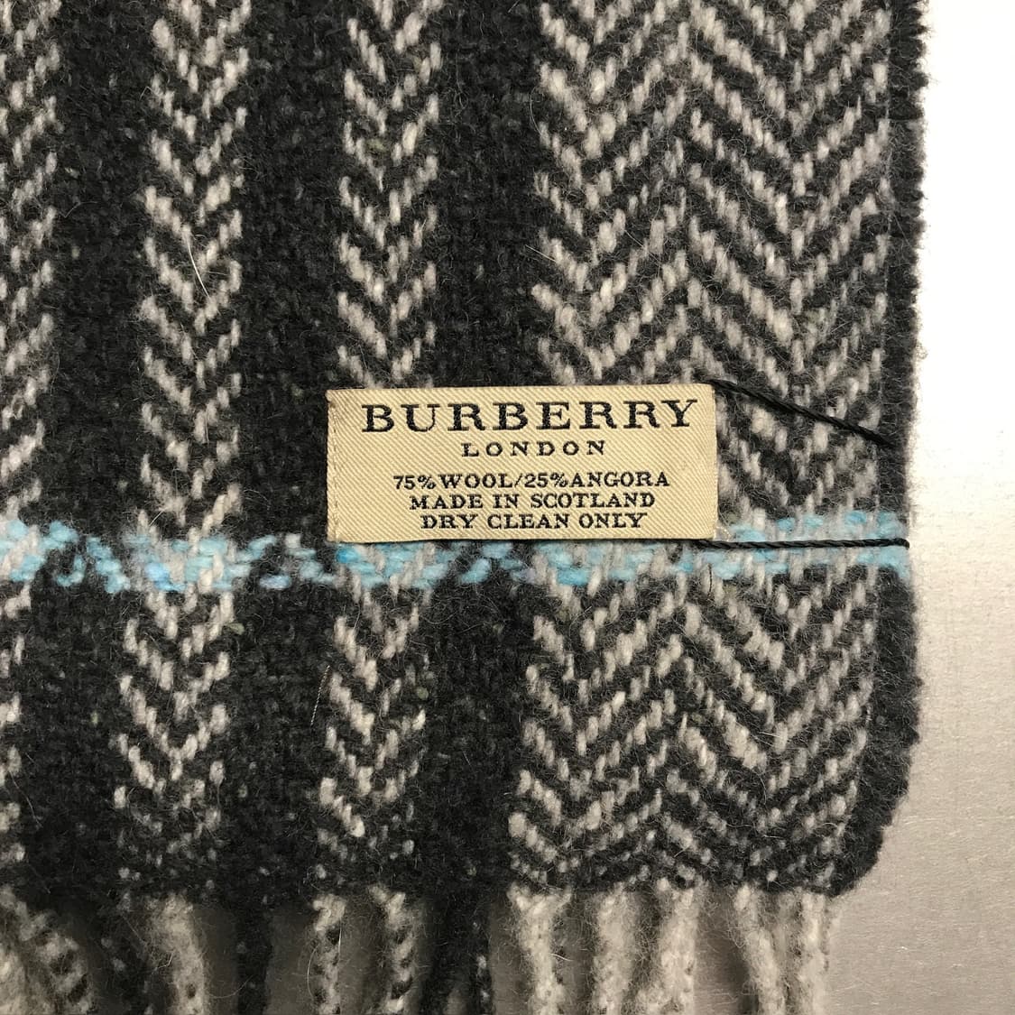 버버리 정품 울/앙고라 머플러 그레이 상품이미지4