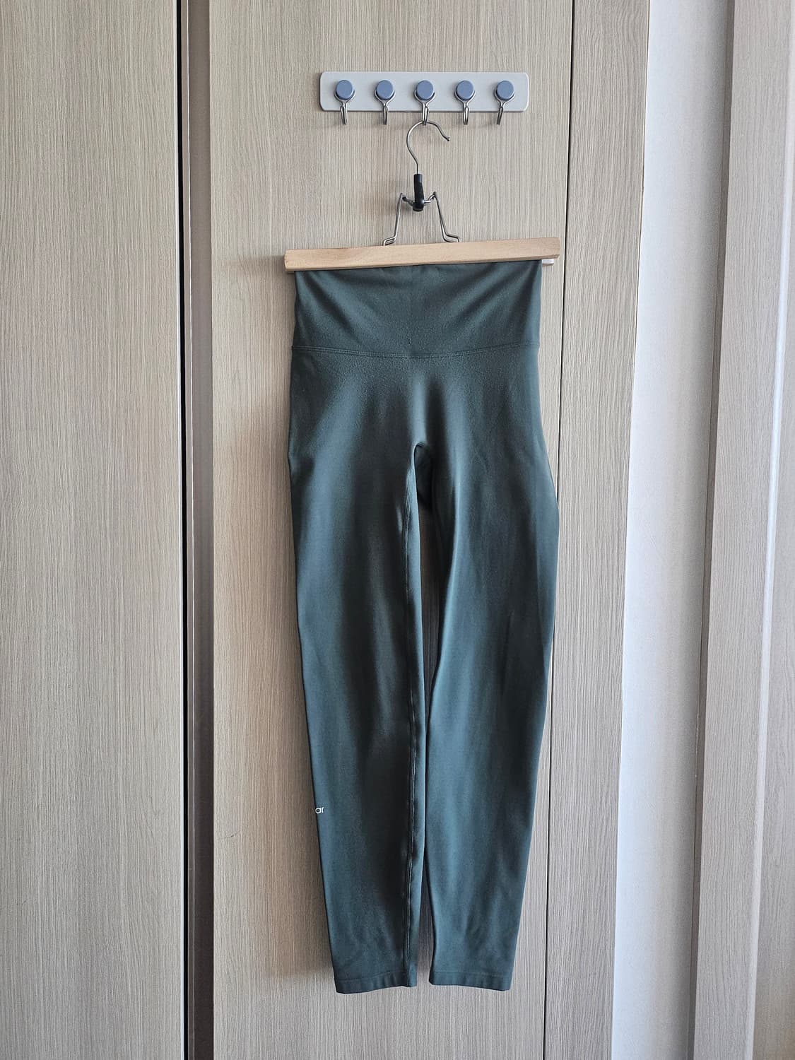 안다르 구버전 9부기모레깅스 4종｜핏으로 유명했던 단종라인｜55~66추천 상품이미지5