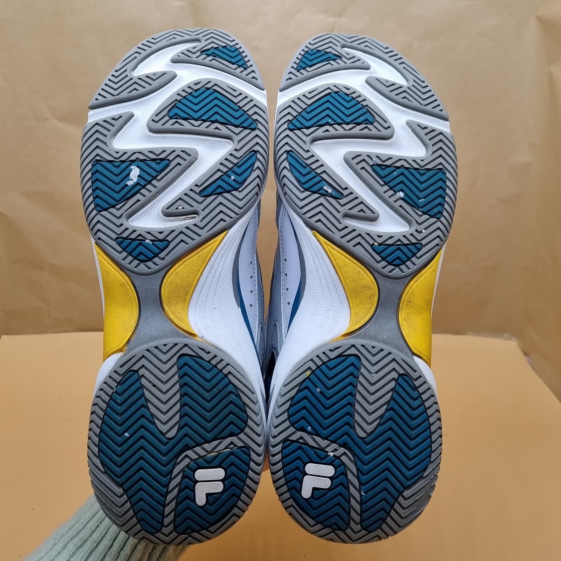 휠라 보비어소러스99 남성운동화280 상품이미지3