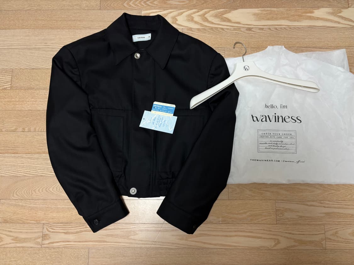 웨이비니스 울 크롭 트러커 상품이미지1