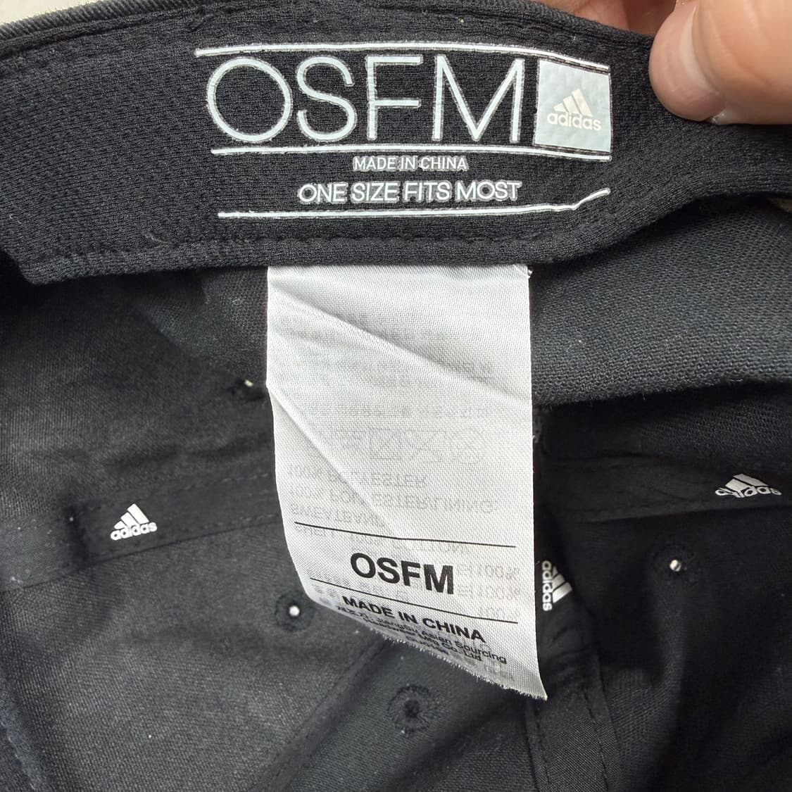 OS) 아디다스 삼각 자수로고 볼캡 블랙 상품이미지4