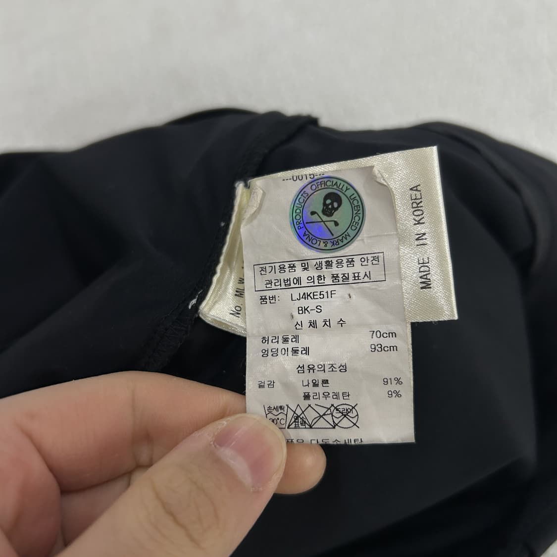 마크앤로나 정품 TLINE 해골 골프 미디스커트 27 상품이미지5