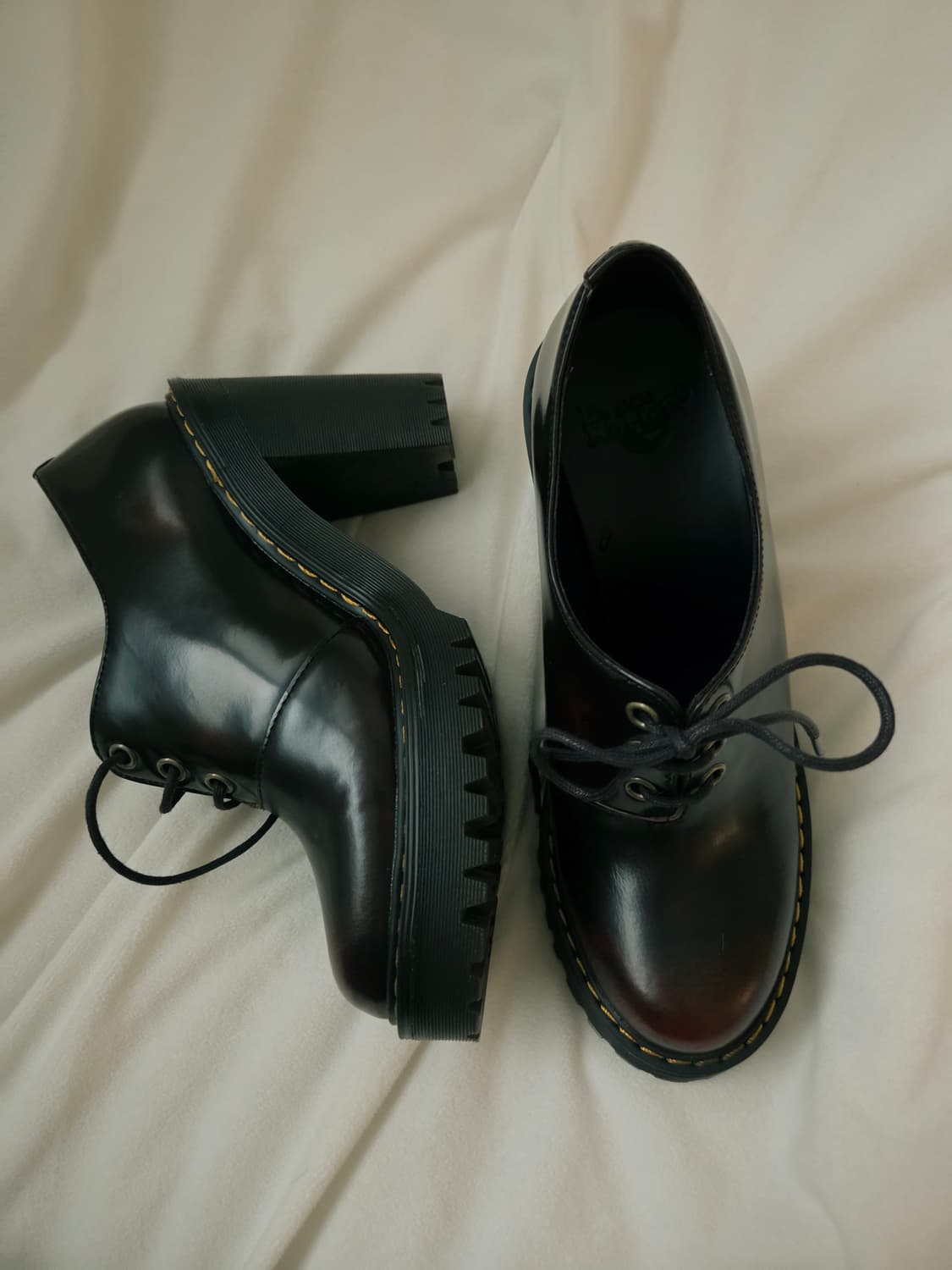 닥터마틴 SALOME 힐부츠 체리레드 상품이미지6