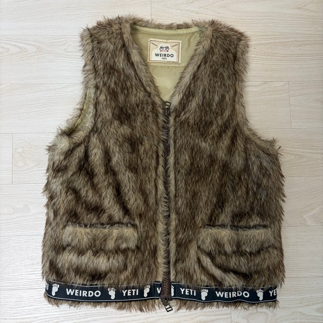 글래드핸드 위아도 예티 퍼 베스트 조끼 상품이미지1