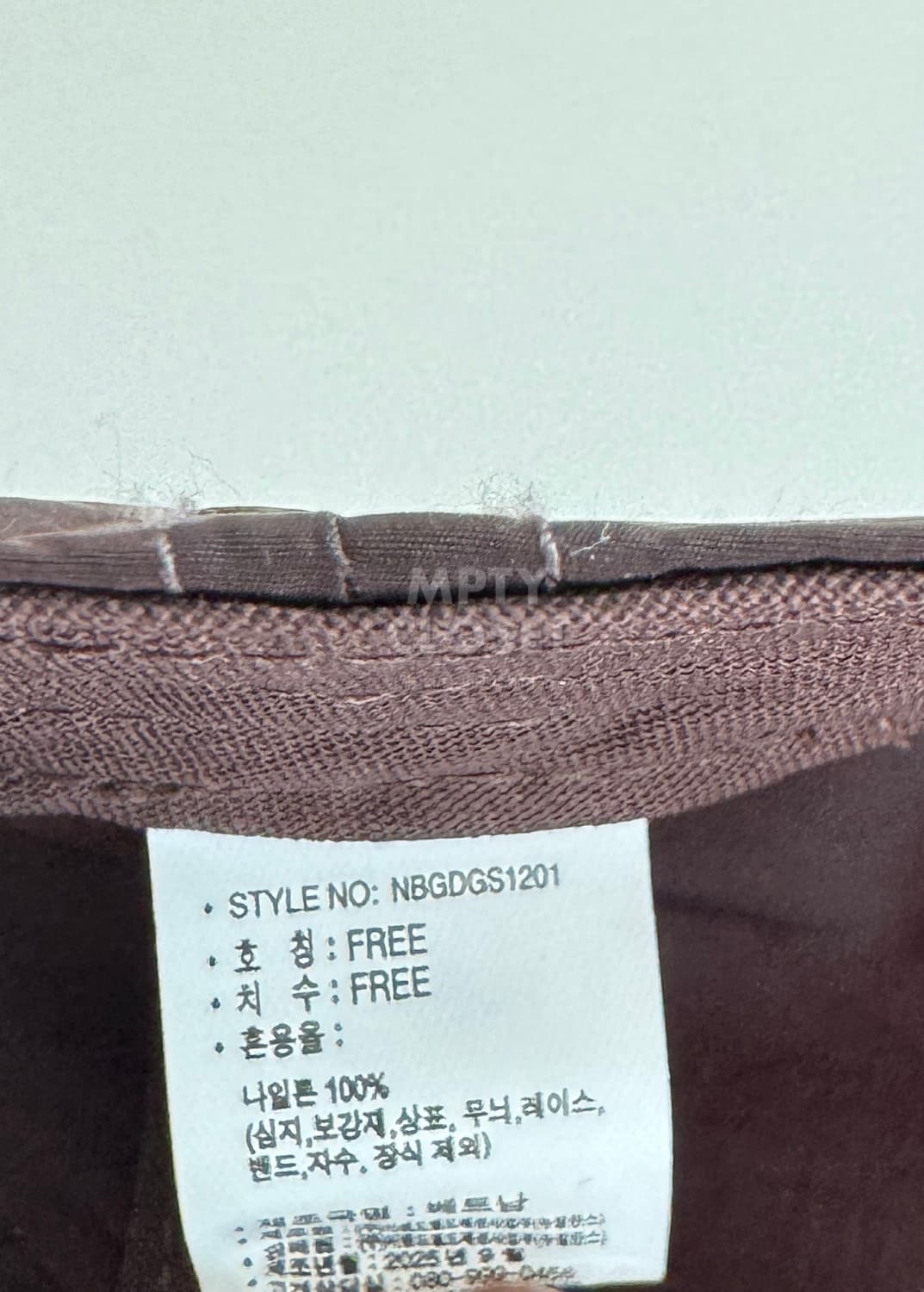 뉴발란스 글로시 나일론 볼캡 브라운 상품이미지6