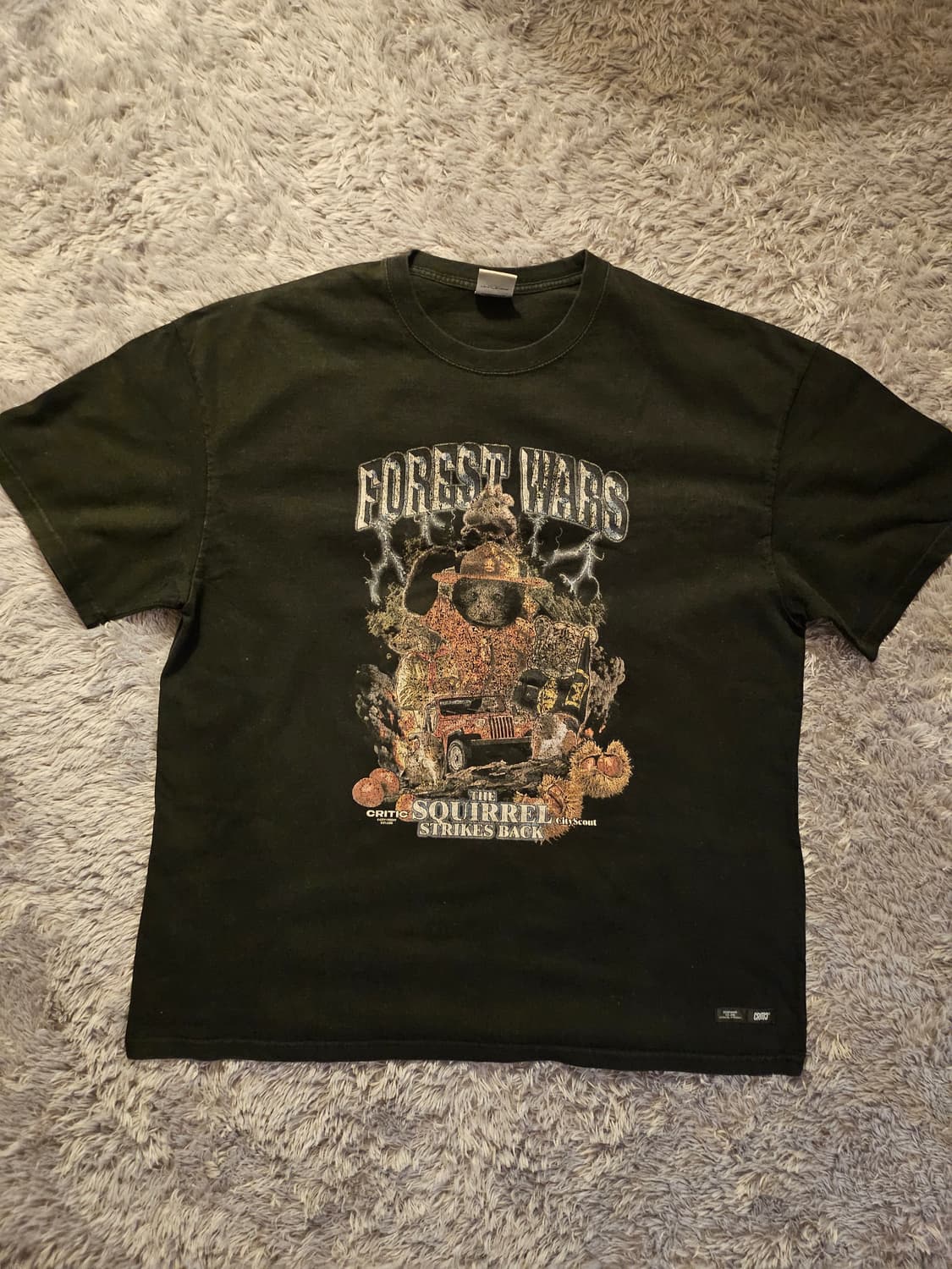(2XL-110) 크리틱 그래픽 오버핏 반팔 티셔츠 상품이미지1