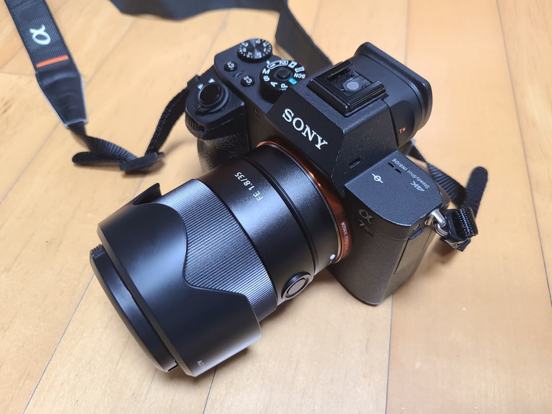 소니 A7R2 풀프레임 카메라 풀박스 (정품배터리 3개, 233컷) 상품이미지6