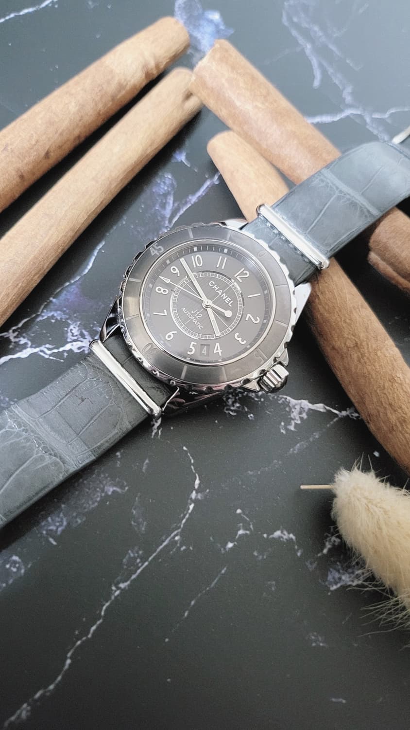 정품 샤넬 J12 38mm 티타늄 오토메틱 시계 (풀구성품) 상품이미지4